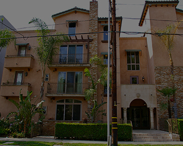 10862 Bloomfield #101, Toluca Lake, CA 91602